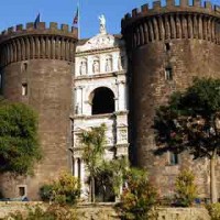 Tour Napoli, Capri e Caserta Maschio Angioino