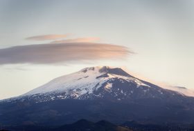 vulcano etna, catania, sicilia, italia