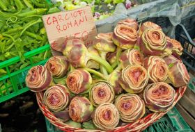 Carciofi-Romani_Roma_Lazio_AdobeStock_39952921_900x500