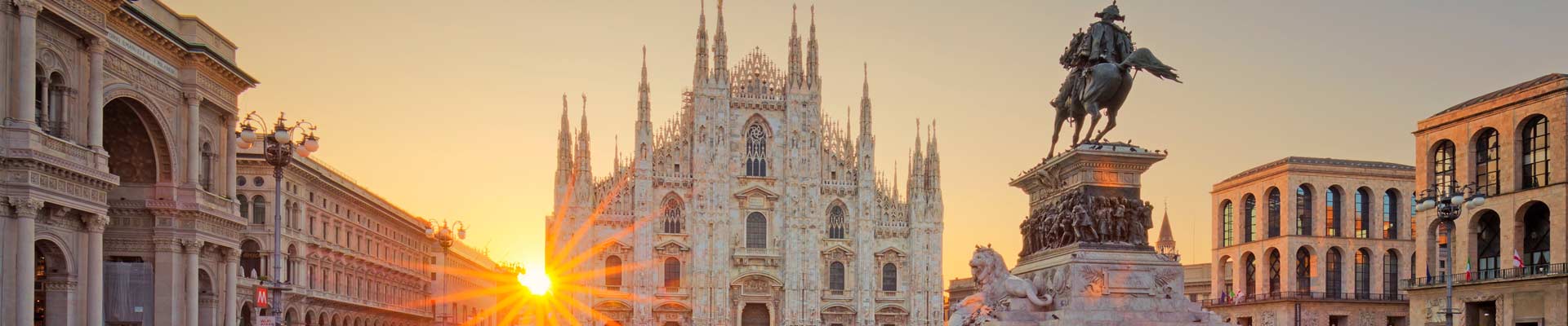 Milano_Duomo-al-Tramonto_Lombardia_AdobeStock_90933881_1920x400