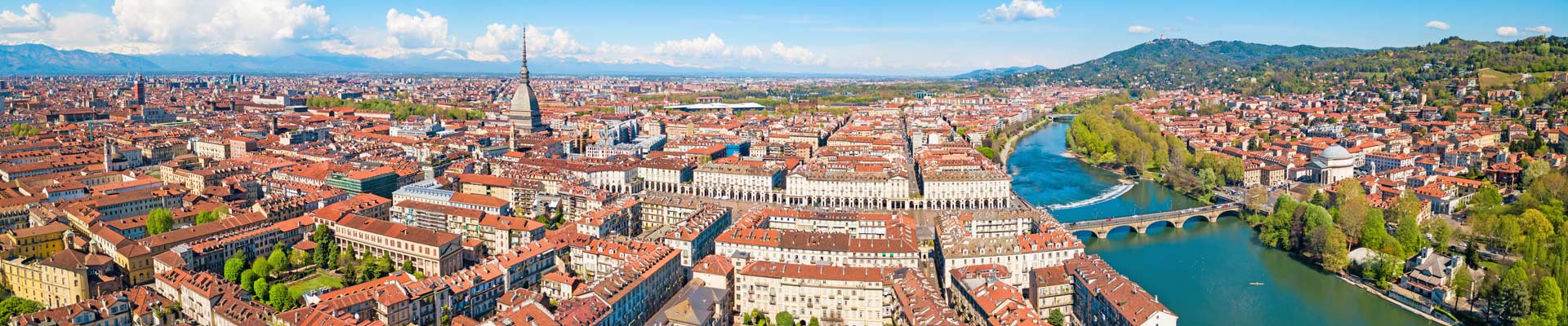 Torino_Piemonte_Skyline_Vista-Aerea_AdobeStock_275894594_1920x400